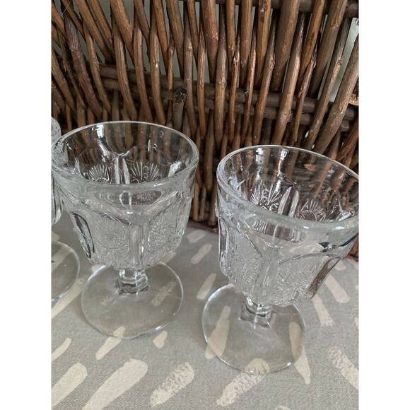 Antique Higbee cordial glasses stemmed EAPG thistle pattern set of 4 - Picture 12 of 12